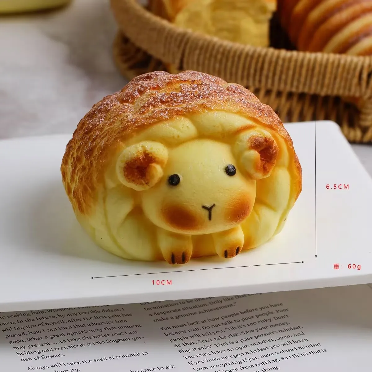 1 Stück Cartoon Slow-Rebound Simulationsfigur, Niedliche Schildkröte Croissant, Stressabbau-Modell, Deko-Accessoire für Zuhause