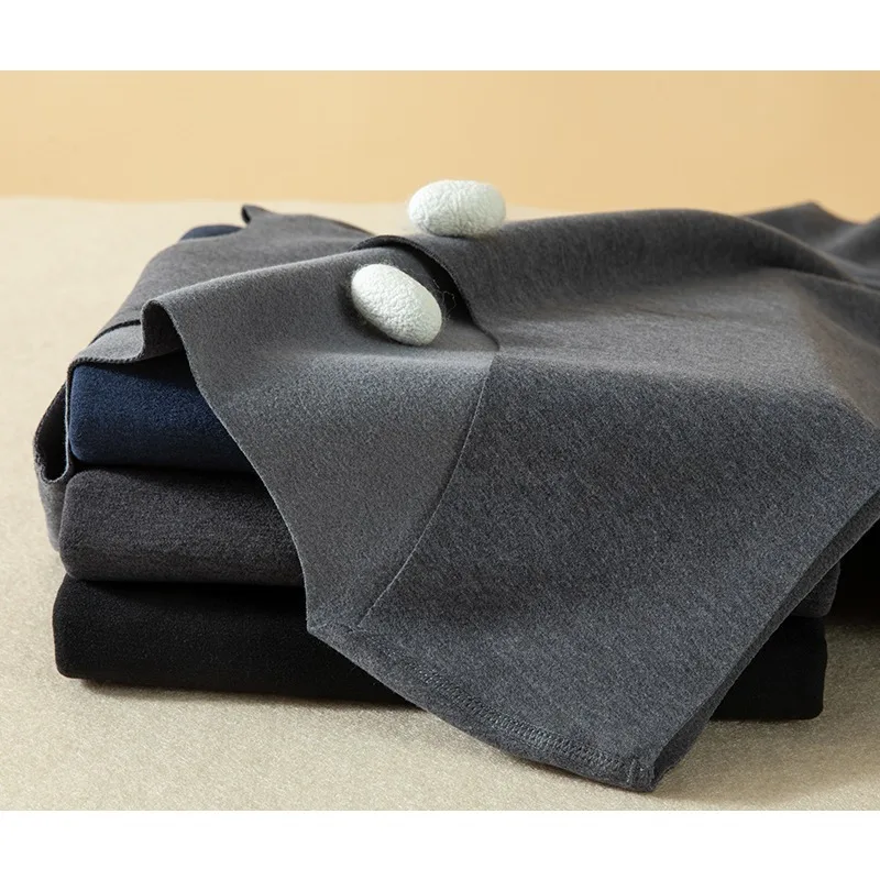 Men's V-Neck Thermal Vest, Seamless Double-Sided Velvet Base Layer for Winter Layering & Warm Under Shirt