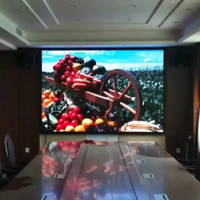 High Brightness P4 Wall Mount LED Display Indoor Screen For Shop Window Commercial Showcase Advertising Decoration view 4