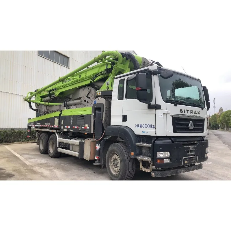 Truk Pompa Beton Mobile 52m Dengan Peralatan Pompa Hidrolik Terpasang di Truk Boom Untuk Konstruksi Besar