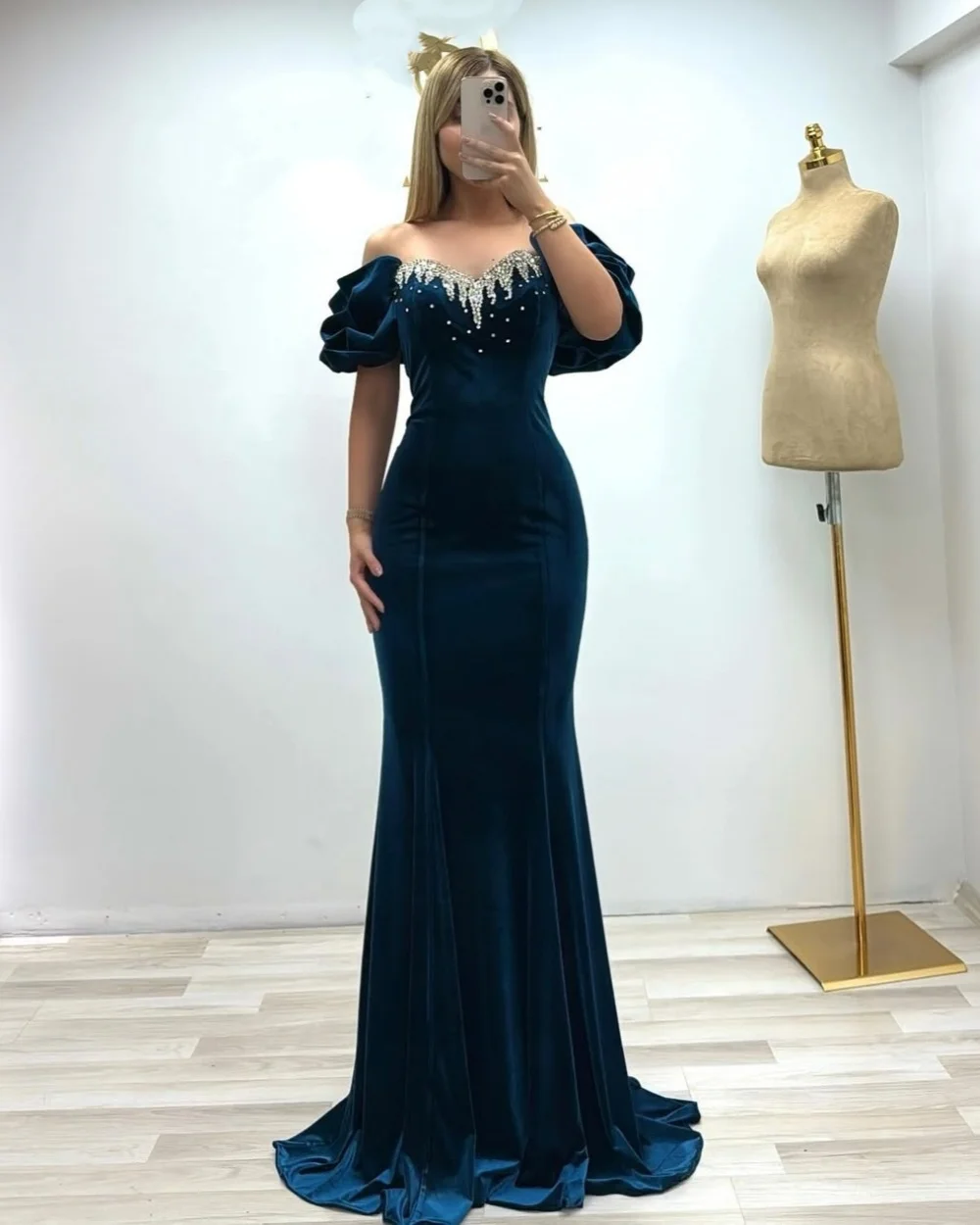 

Customized Modern Style Classic Jersey Rhinestone Pleat Mermaid Off-the-shoulder Long Dresses Bespoke Occasion Dresses Fashion