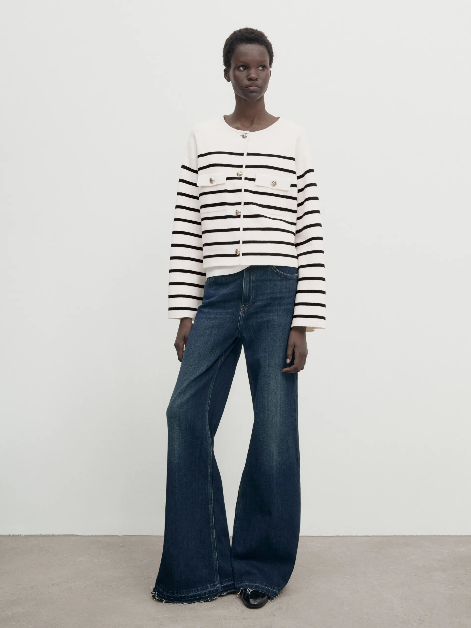 Ethereal MD 2025 massidutti otoño nuevo estilo de moda casual para mujer pequeña fragancia cárdigan de punto a rayas de alta calidad