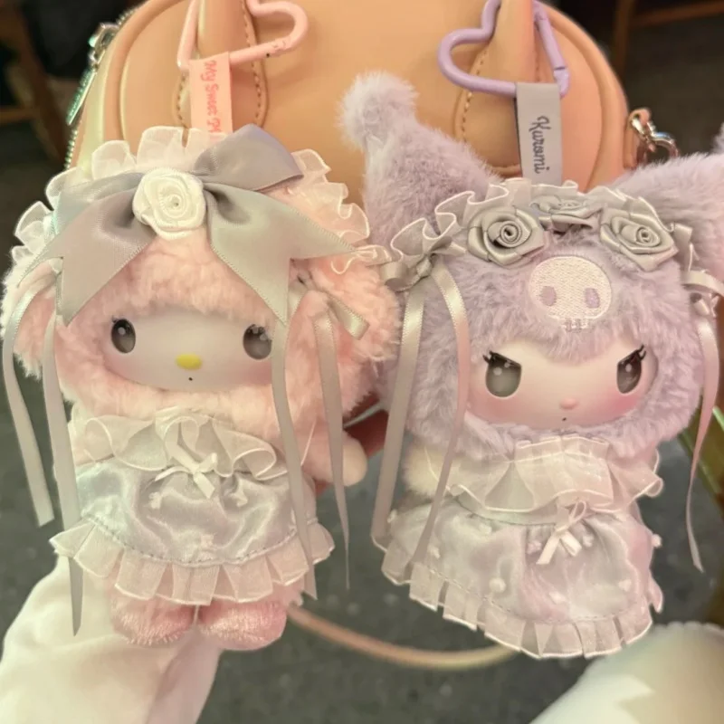 

Hot Sanrio Family Vinyl Cute Blind Box Rose Garden Qimeng Bag Pendants Kuromi Kawaii Mystery Box Trendy Collectible Kids Gifts