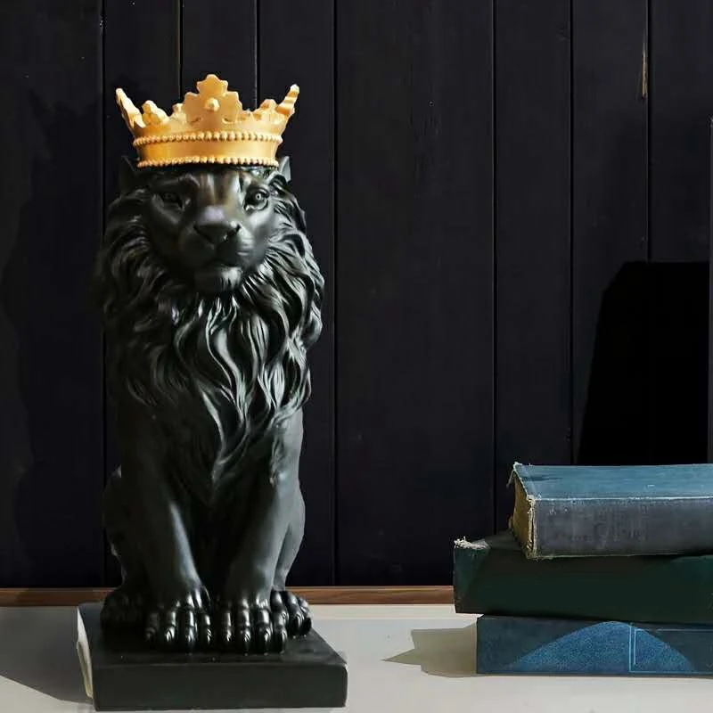 2 Pcs Crown Lion Statue Home Office Bar Male Lion Faith Resin Sculpture Crafts Animal Art Decor Ornaments, Gold & Black