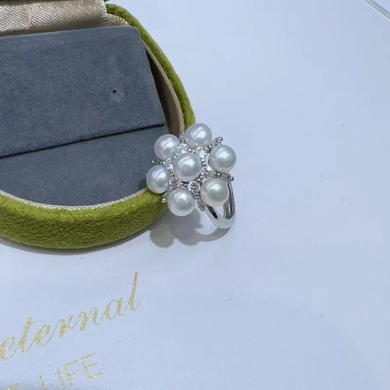 

Snowflake Three-Piece Set, 5-5.5mm Natural High-Quality Freshwater Pearls, Popular Small Flower Cluster Snowflake