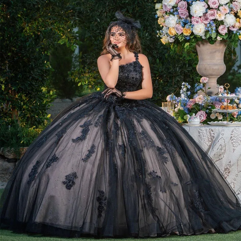 ANGELSBRIDEP Nero Gotico Abiti stile Quinceanera Una Spalla Scintillante Festa di Compleanno Abito di Sfera Abiti da 15 anni Personalizzato