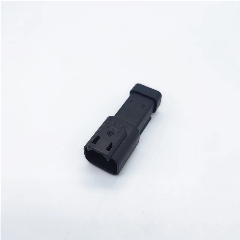 

10 PCS Original and genuine DT04-2P-E005 automobile connector plug housing supplied from stock