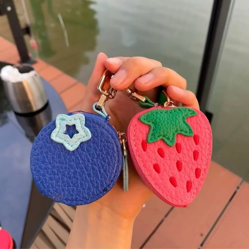 

Cherry Blueberry Peach Design Mini Pouch Wallet Charming Fruit Shape Coin Purse Keychain Mini Cute PU Leather Zipper Bag Pendant