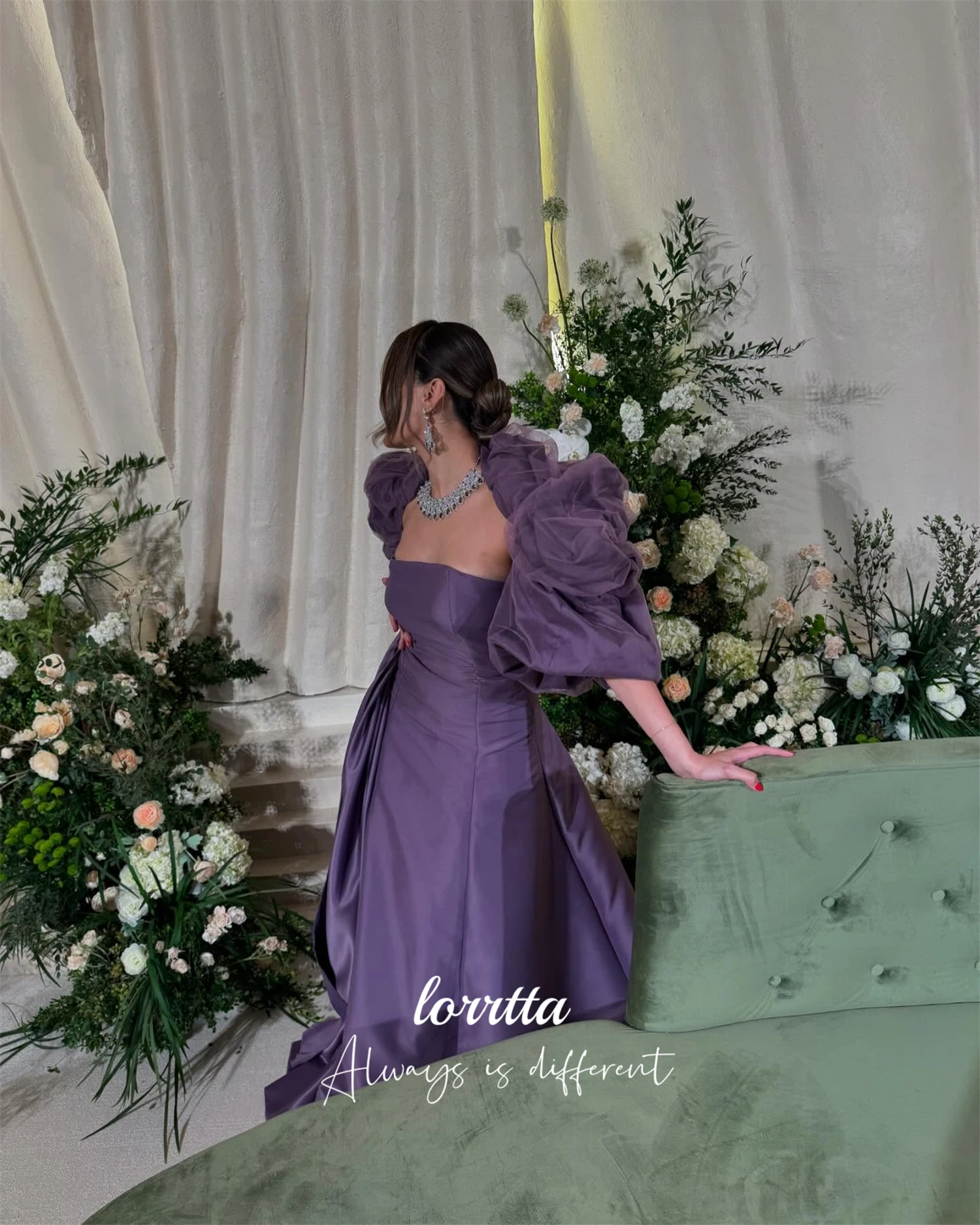 Loretta Maßgeschneidertes Abendkleid, luxuriöse Abendkleider für Damen, elegante Damenkleider für Hochzeit, Party, lila Ballkleider