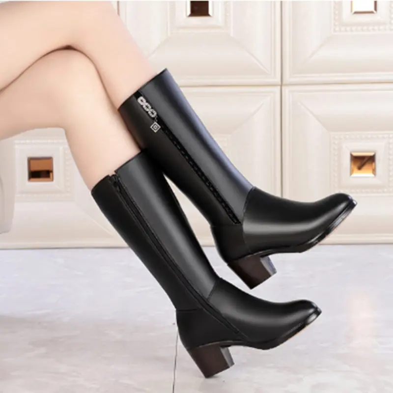 AIYUQI Women winter boots 2024 genuine leather female motorcycle boots big size 35-43 warm wool boots women Police boots