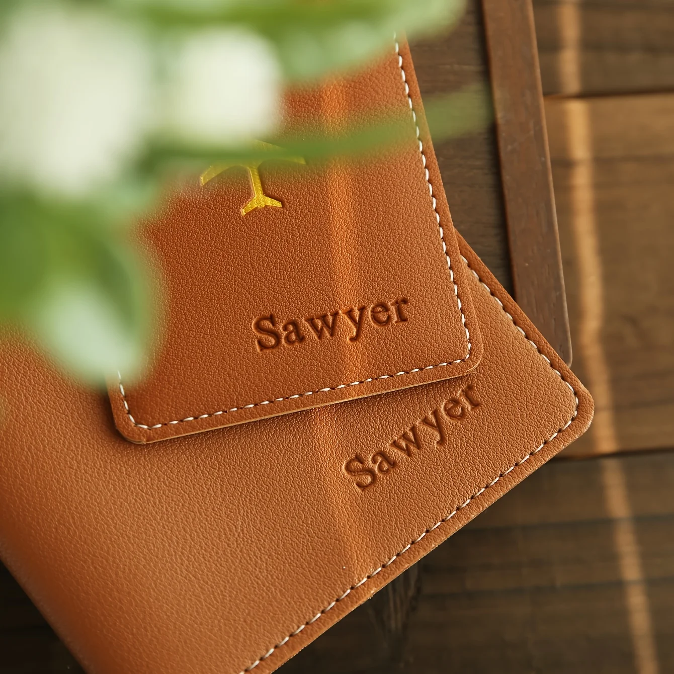 Porta passaporto personalizzato in pelle artificiale Nome personalizzato Etichetta per bagagli leggera pieghevole Ideale per gite e regali di viaggio