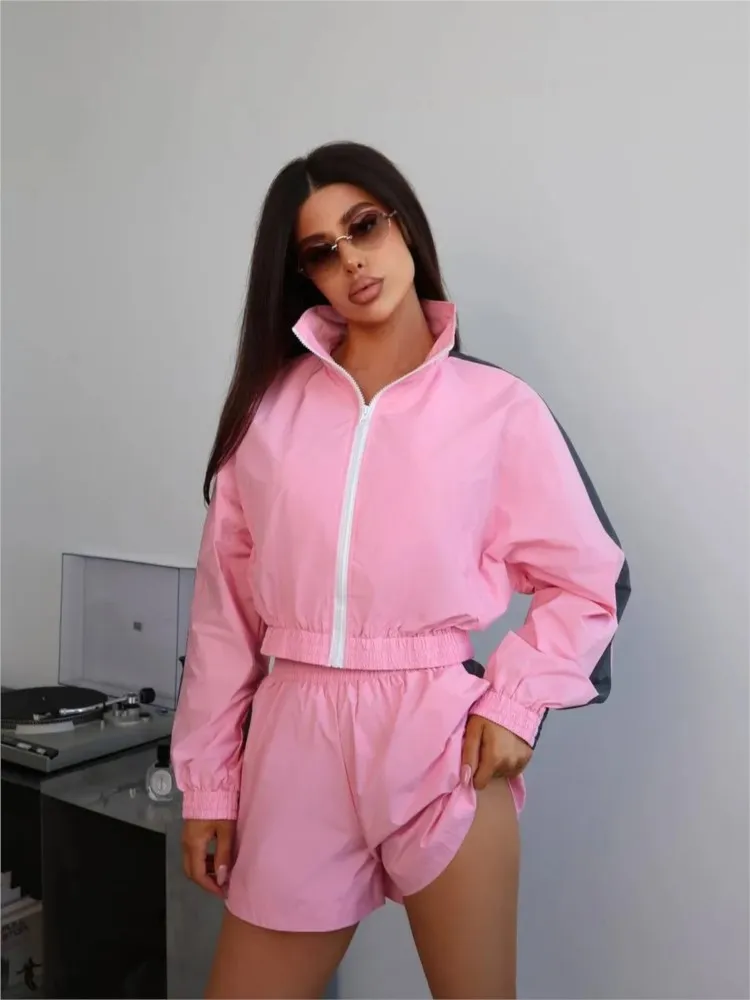 

Woman 2 Piece Set Outfit Fashion Long-sleeved Zipper Sports Cardigan Jacket Shorts Women's Sportswear Casual Two Piece Outfits