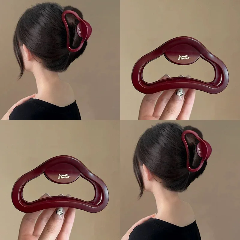 

Новая матовая заколка-краб для волос Wine Red Gold Label Letter