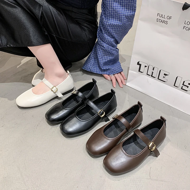

French Square Toe Temperament Single Shoe Retro Slimming Shallow Mouth Flat Bottomed Leather Shoes Soft Soled Mary Jane Shoes