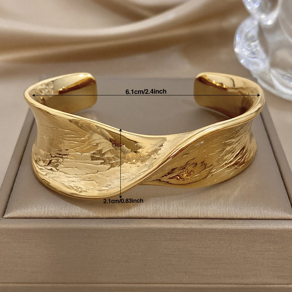 Irregular Twisted Gold Plated Stainless Steel Wide Bracelet Vintage Wrinkle Textured Cuff Bangle Bracelets Waterproof Jewelry