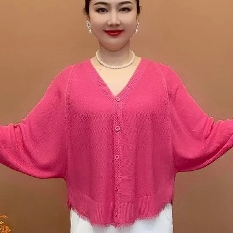 Spring Autumn Mother's Bat Sleeve Knitted Coat Middle Aged Female Fashion Loose V-Neck Thin Knitted Cardigan Sunscreen Top