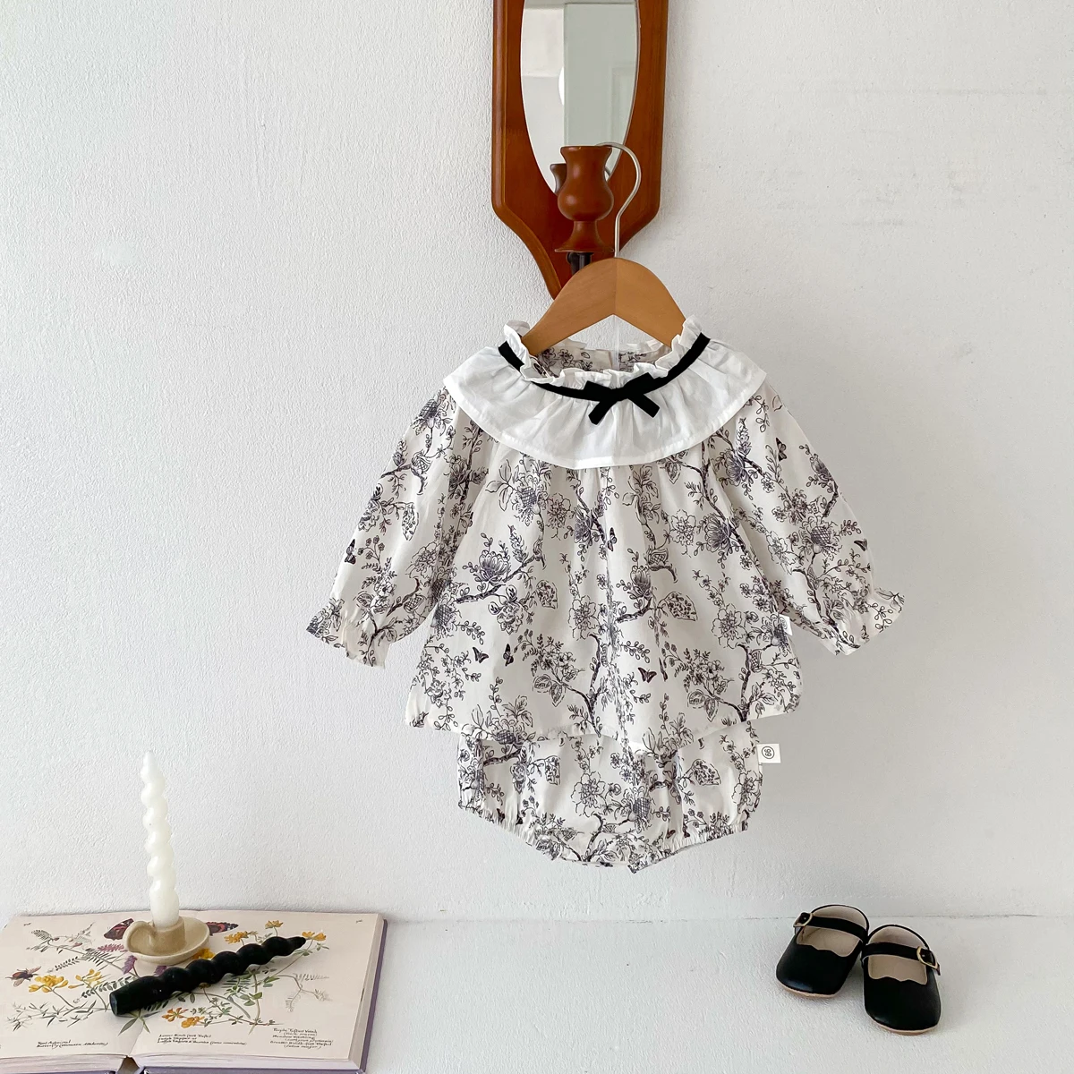 Autumn Baby Clothes Newborn Girls Fashion Chinese Ink Painting Style Long Sleeves Frilled Collar Tops + Shorts 2Pcs 0-2yrs