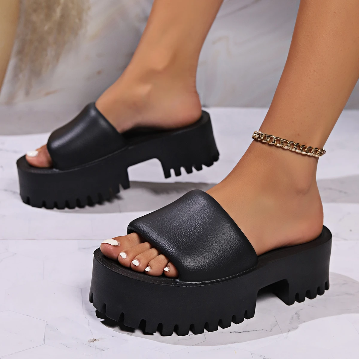 2024 Zomer Nieuwe Vrouwen Slippers Paar Strand Slippers Zachte Eva Dikke Zool Dia 'S Schoenen Plateau Platte Hak Slippers Casual Sandalen