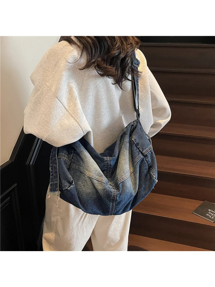 Retro Washed Large Capacity Slant Crossbody Bag Denim Single Shoulder Bag for Class Versatile Japanese Style Messenger Bag
