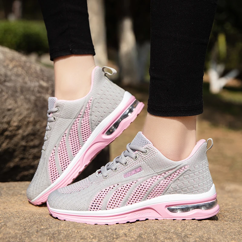 2024 New Classic Breathable Soft Sole Air Cushioned Cushioned Women\'s Casual Shoes Wear resistant, Non slip, Casual Sports Shoes