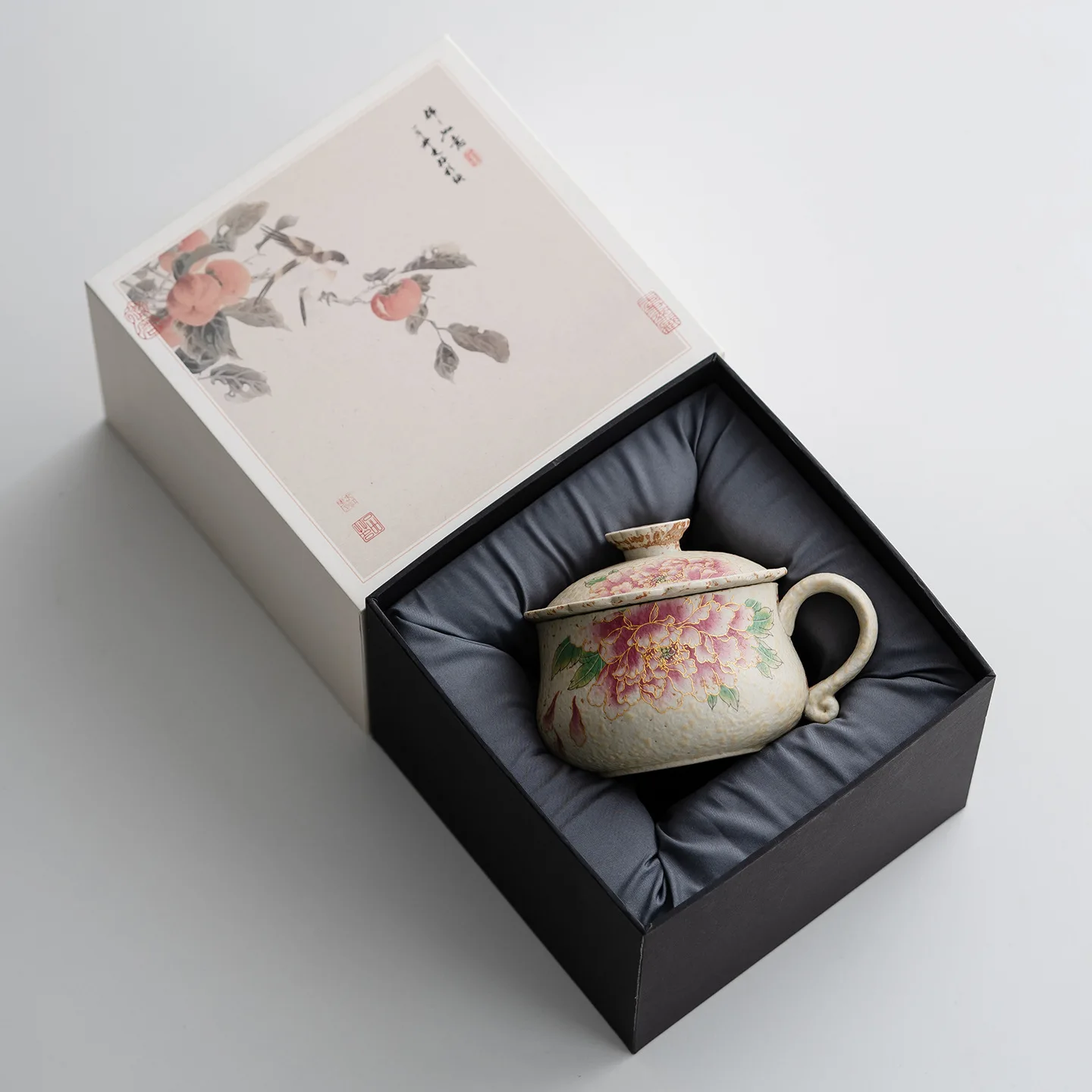 Dunhuang Chinese Style Ceramic Mug Tea Cup Coffee Cup with Lid Office Filter Tea Separation Friend Hand-held Gift Desktop Decor