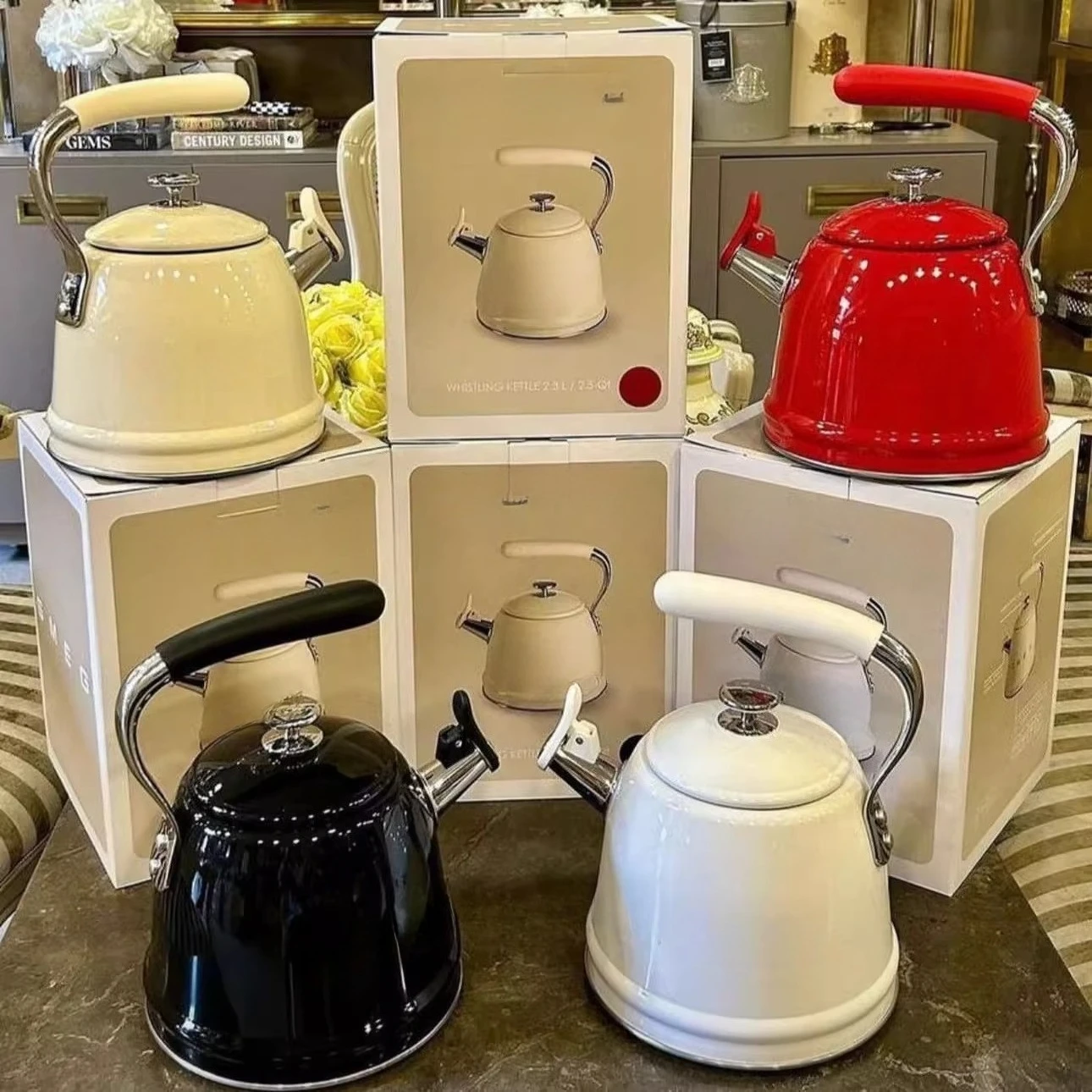 

Retro whistle household kettle, suitable for induction cooker gas stove