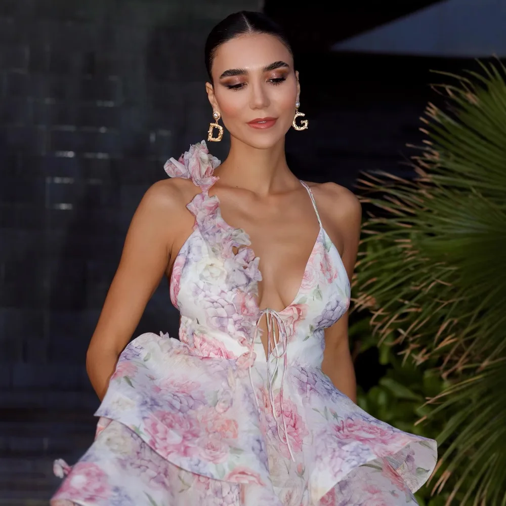 

2025 Summer New Women's Fashion Backless Sexy Skirt Elegant Temperament Three-dimensional Flower Suspender Dress Ladies