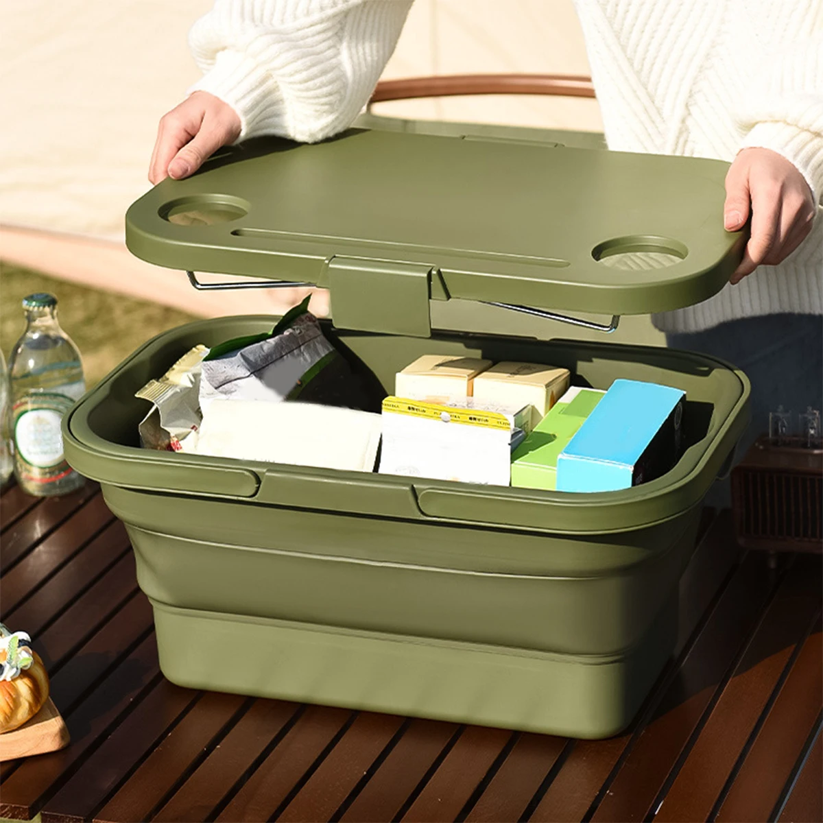 New multifunctional picnic basket with tray table multi-functional waterproof and leak proof foldable camping box with lid