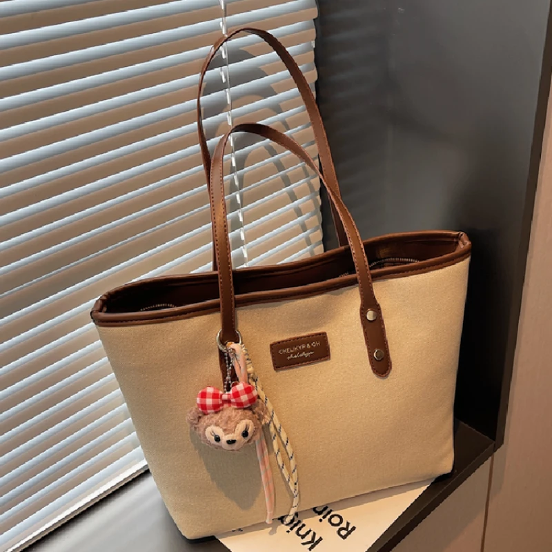 

Modish Women's Handbag Made Of Nubuck Leather Boasting Casual Hungary Trendy Spacious Soft Daily Look​