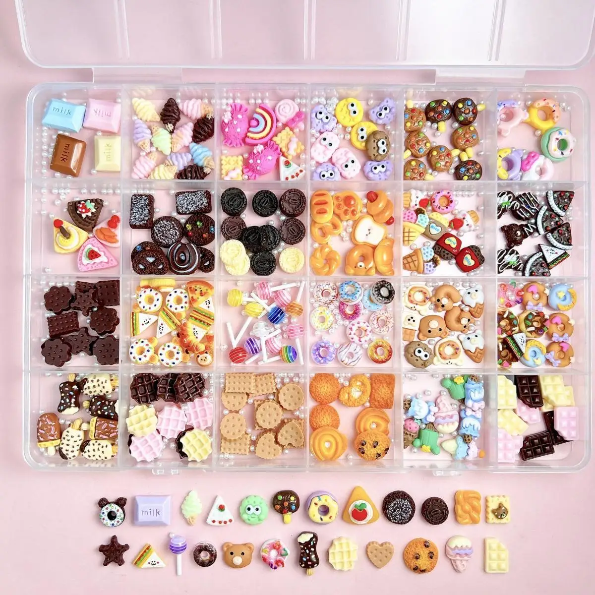 

1Box Creative Cute Bear Big Eyes Biscuit Resin Nail Art Charms Simulated Furit Cake Milk Ice Cream Desserts Nail Decorations DIY