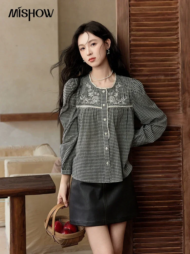 MISHOW French Embroidery Blouse Women 2024 Autumn Sweet Age Reducing Plaid Lace Single Breasted Loose Temperament Top MXD46X1676