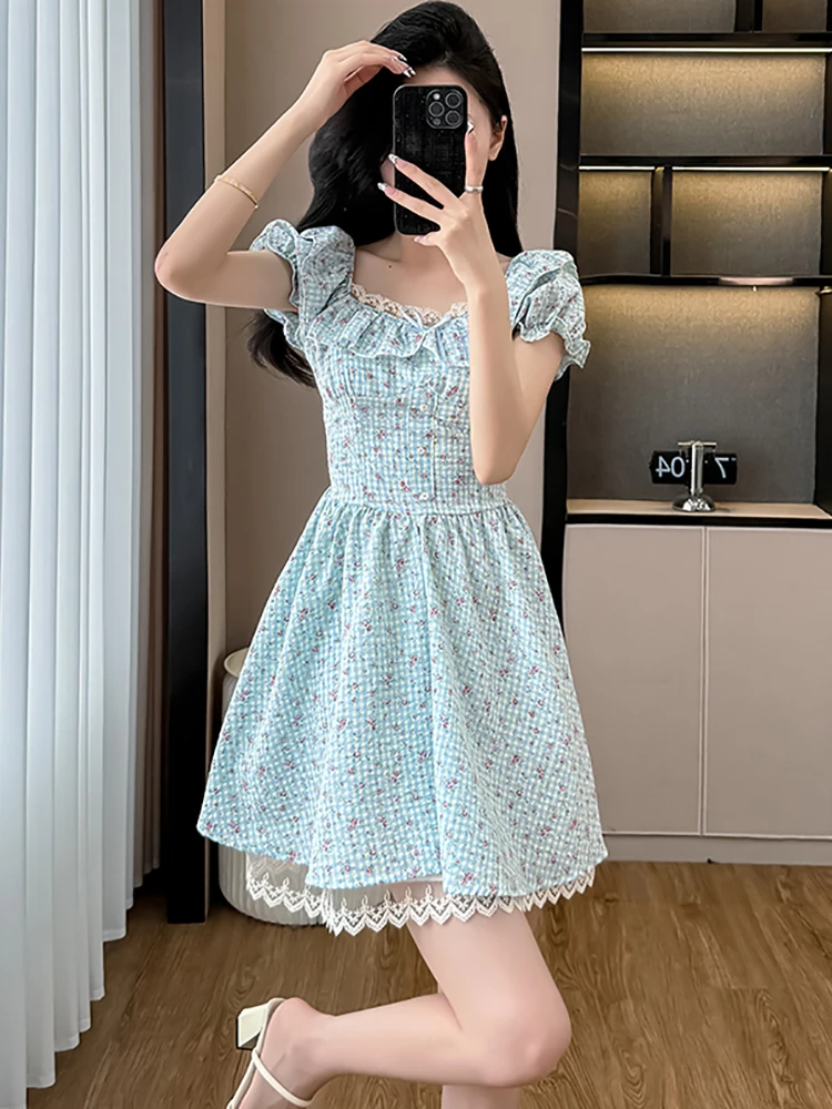 Kobiety w kratę Kwiatowy bufiasty rękaw Kwadratowy kołnierzyk Mini sukienka Letnia elegancka koronkowa sukienka z falbankami 2025 Koreańska sukienka imprezowa Bodycon