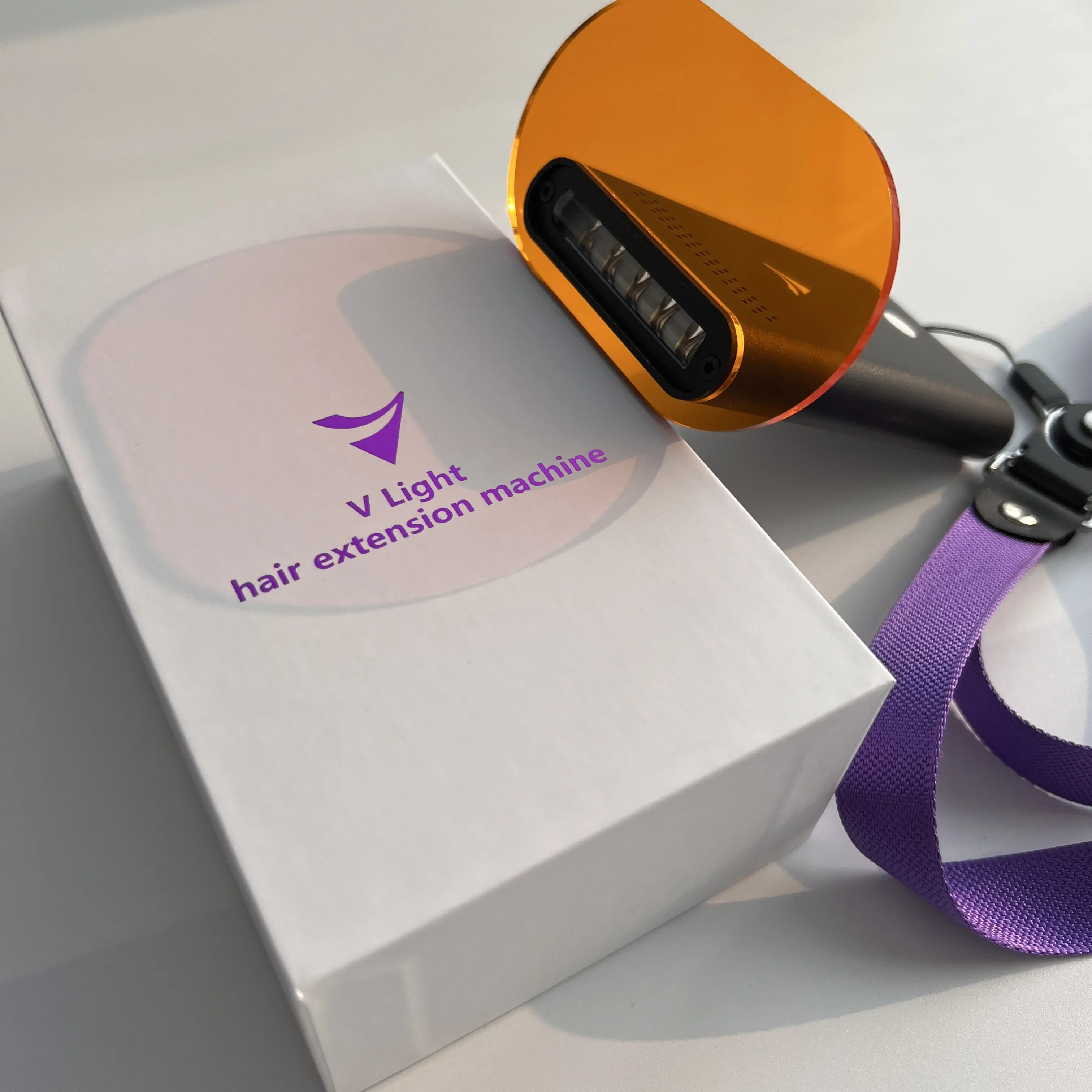 

V Light Прямая продажа с фабрики Натуральный клей Экономичные инструменты для наращивания волос Набор для наращивания волос Независимая упаковка