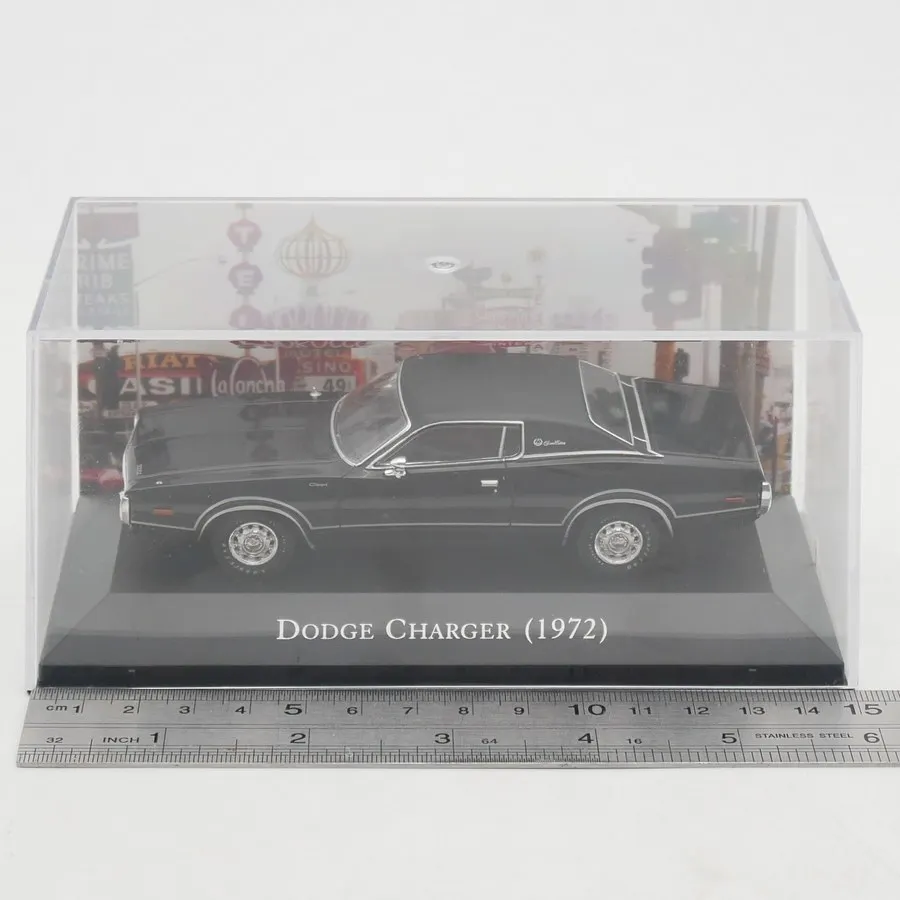 

Diecast Ixo 1:43 Scale Warhorse 1972 Alloy Car Model