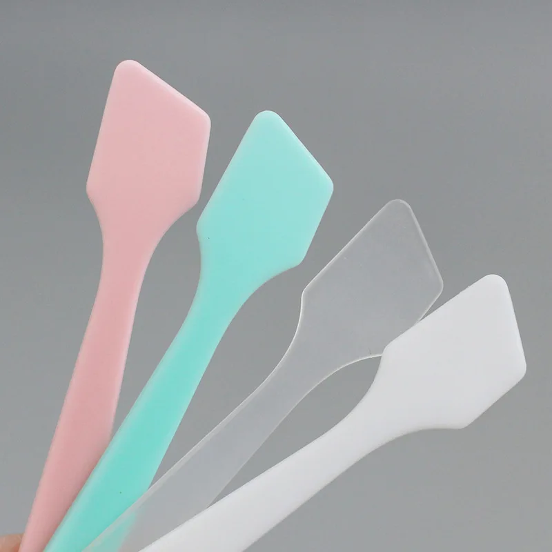 3pcs Face Mask Cream Sticks Brush Spatulas Plastic Face Mask Small Spoon Reuse DIY Face Skin Care Mask Mix Make Up Tools