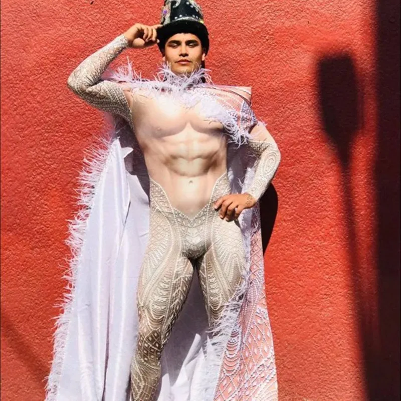 

Designer Print Feathers Men Rhinestone Jumpsuits Long Cloak Jacket 2 Piece Sets Male Drag Show Stage Performance Festival Outfit