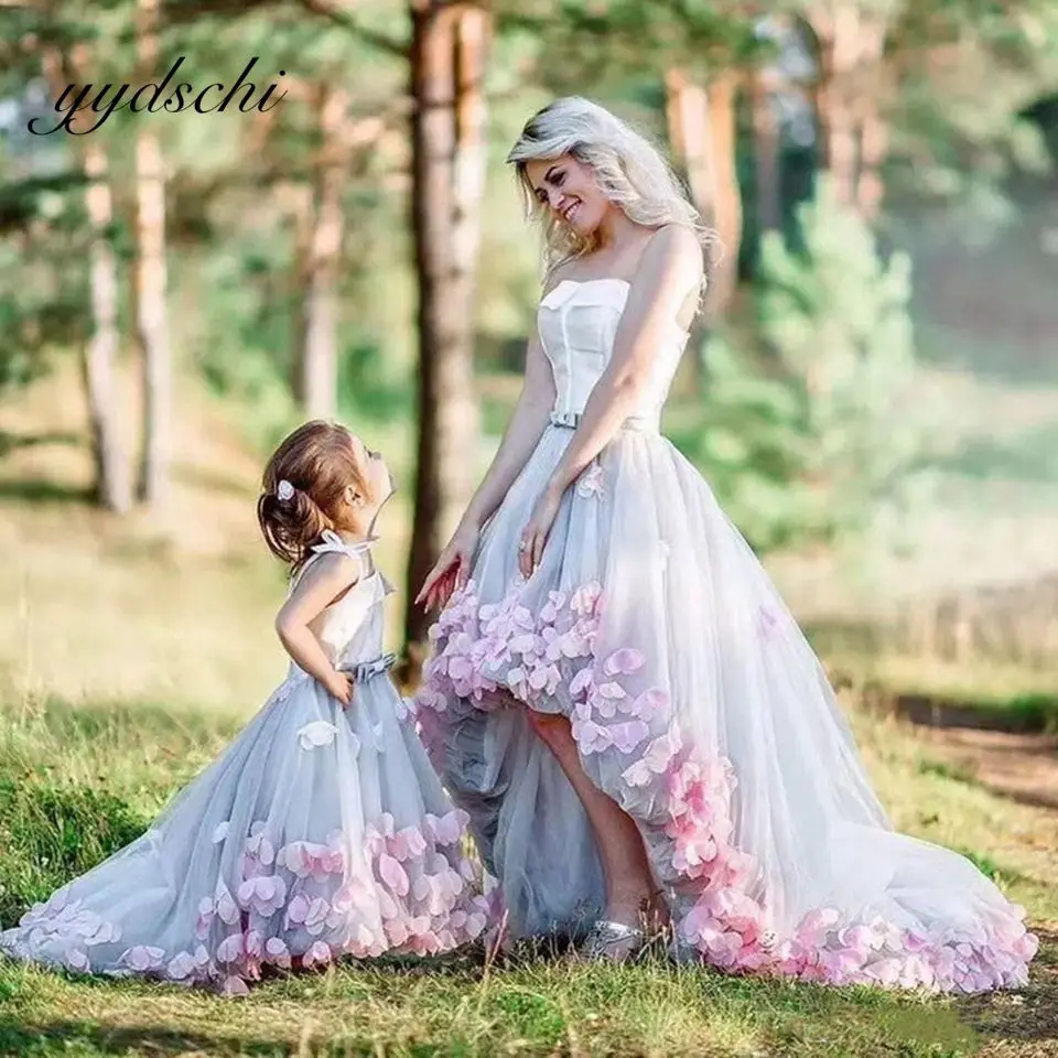 

Customize Mother And Daughter Prom Dresses Lace Applique Princess A-Line Flower Girl Dresses Birthday Gown Elegant Evening Gown