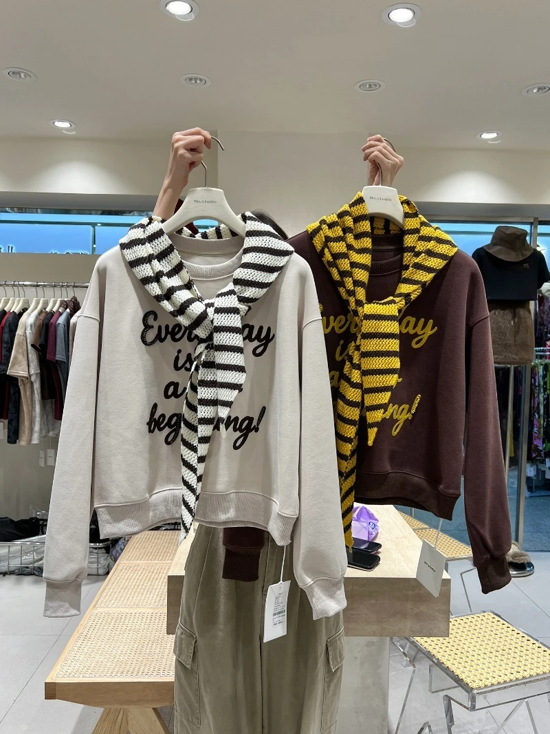 2025 Autumn Winter Women's Crew Neck Sweatshirt With Shawl European Style Letter Embroidery Unique Beautiful Youthful Short Coat