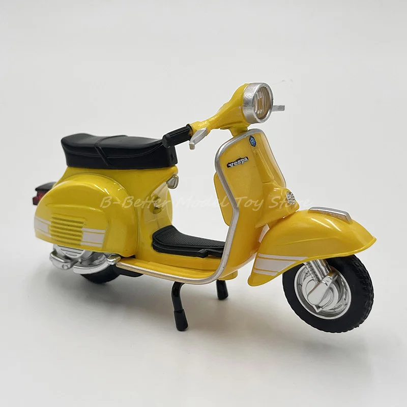 1:18 Diecast Motorcycle Model Toy Easy Rider 1976 Vespa 200 Rally For Collection