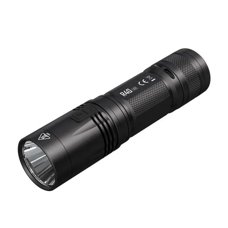 Nitecore R40 V2 1200 LM USB-C, lampu pencarian jarak jauh tahan air dapat diisi daya dengan Dok pengisian daya baterai lampu pencarian luar ruangan