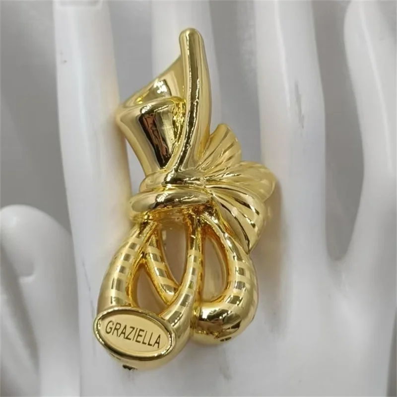 Fashion Big Ring Dubai Copper Jewelry 18k Gold Color New Design Women Set Bridal For Party Gift High Quality