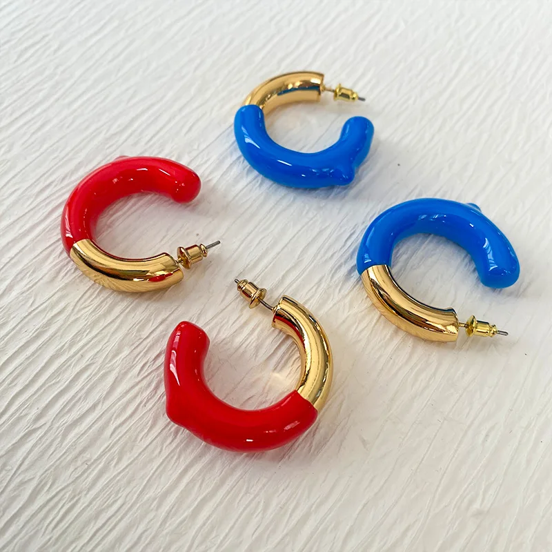 

Classic Exaggerated Colored Enamel C Circle Contrasting Earrings for Women 2024new Autumn Accessories Internet Famous Same Style