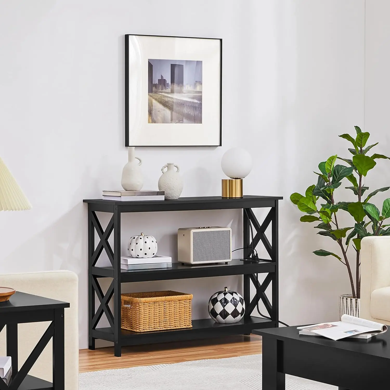 TV Stand com Power Outlet, Centro de Entretenimento para TV, Prateleira de Armazenamento Aberto, Media Console Table, Madeira, até 45 polegadas