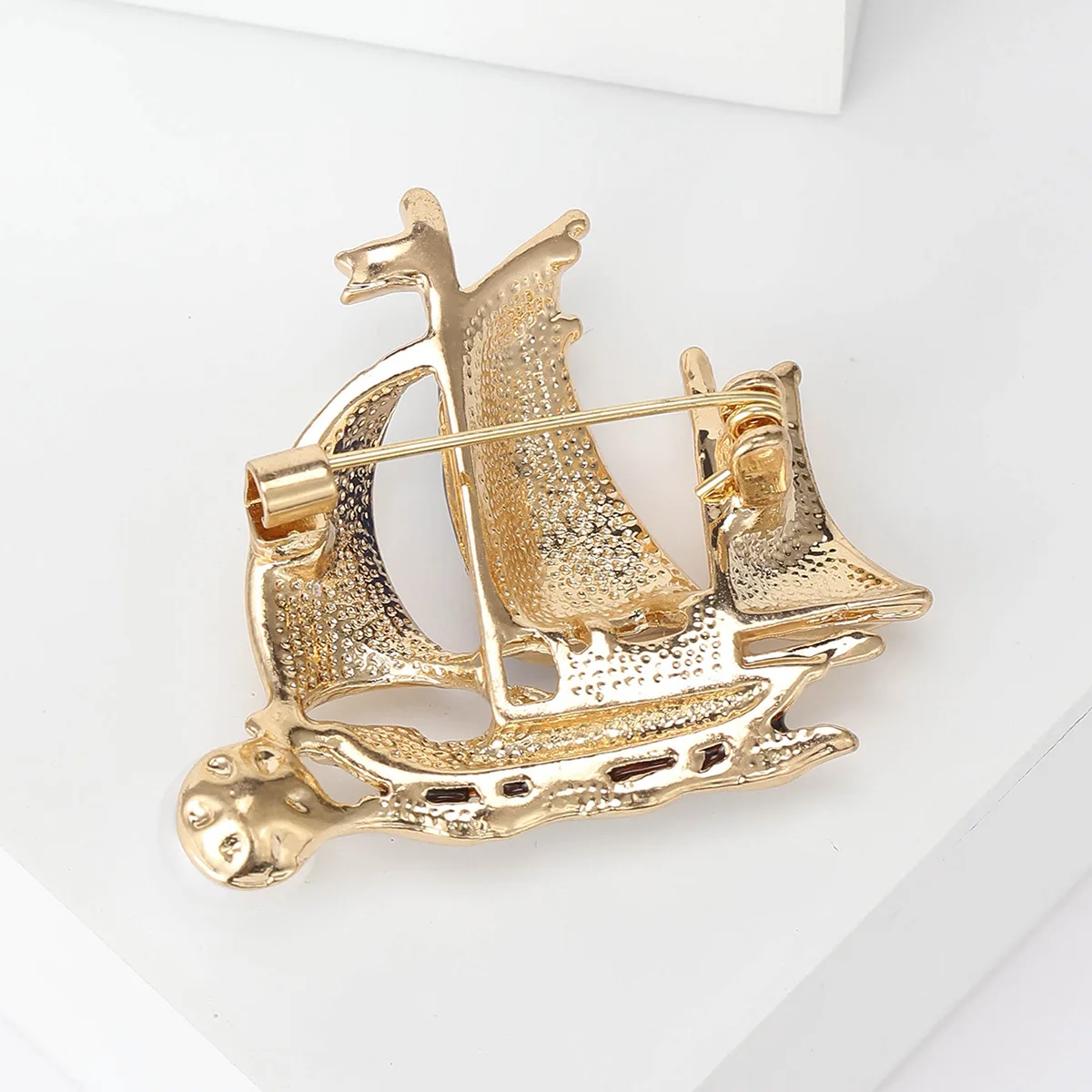 Exquisite Alloy Rhinestone Blue Sailboat Brooches For Women Men Elegant Luxury Pearl Boat Brooch Pins Office Party Jewelry Gifts image 5