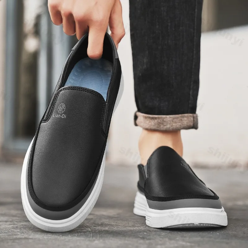 2025 Summer New Style Men's Fashion Casual Single Shoes Breathable Color Blocked Loafers Comfortable Slip on Non slip Sneakers