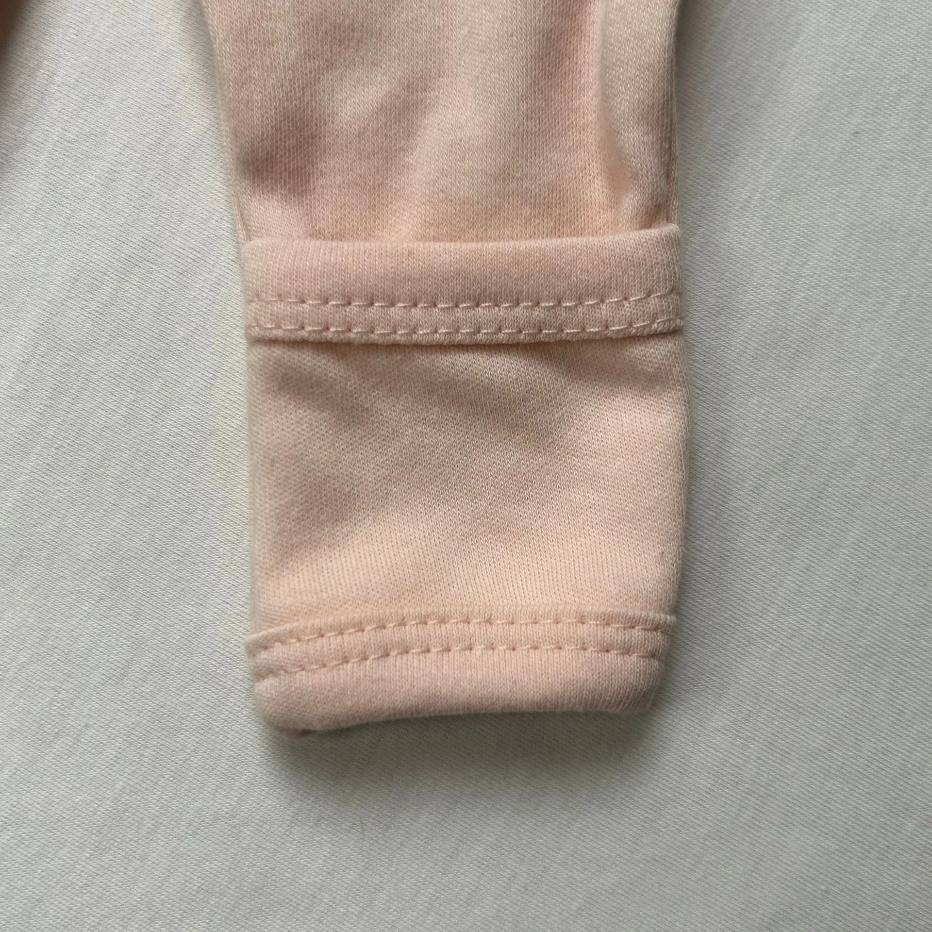 Uniwersalny kombinezon dla nie – Cotton Baby Onesies Zipper recenzja i cena