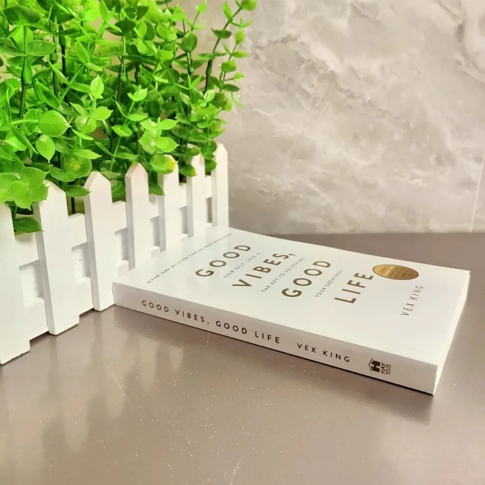 المشاعر الجيدة، حياة جيدة: كتاب عملي عن فهم تأثير العقل على الحياة وتراكم الطاقة الإيجابية #1