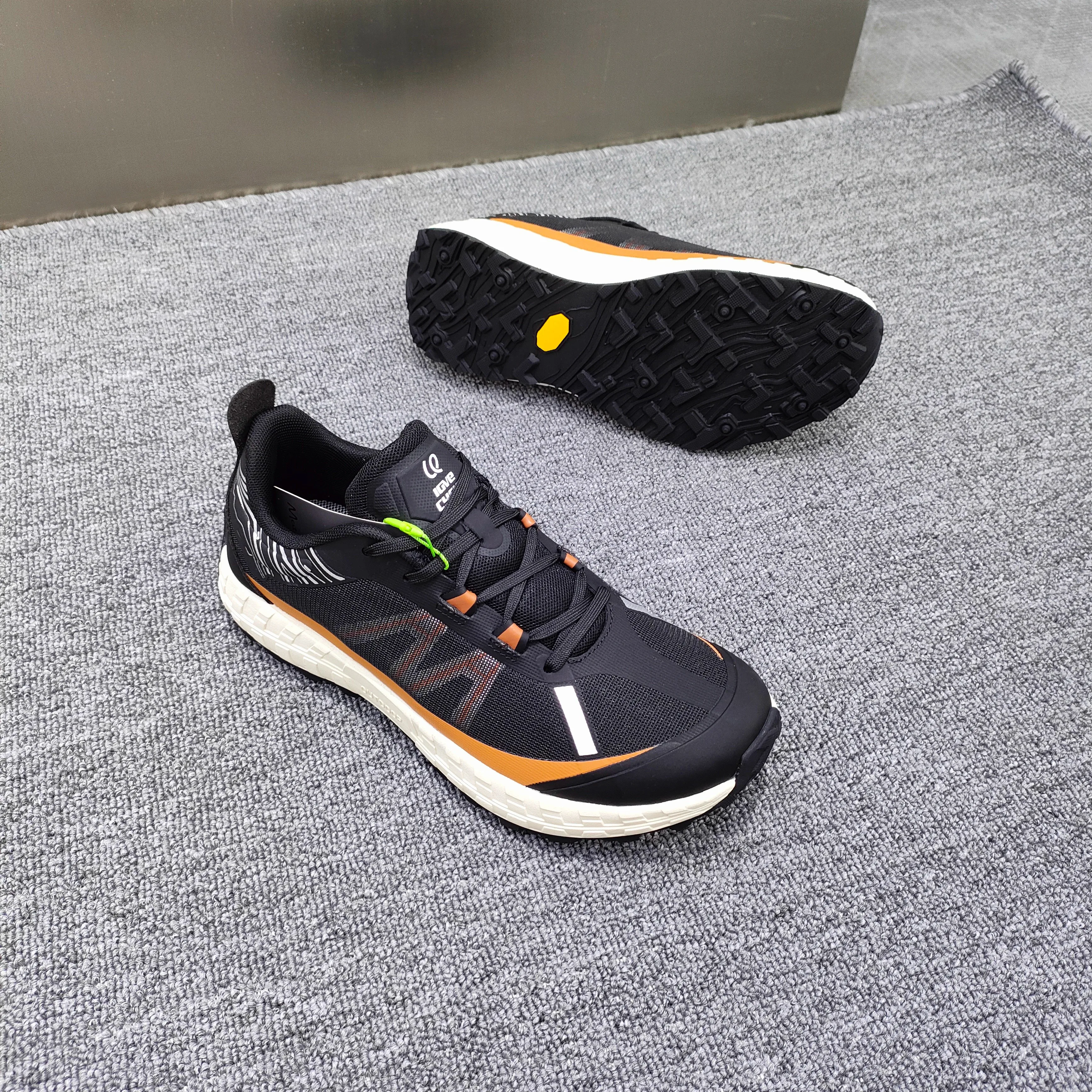 

2025 New Unisex Professional Training Table Tennis Shoes High-Quality Table Tennis Shoes Casual Shoes Sports Shoes