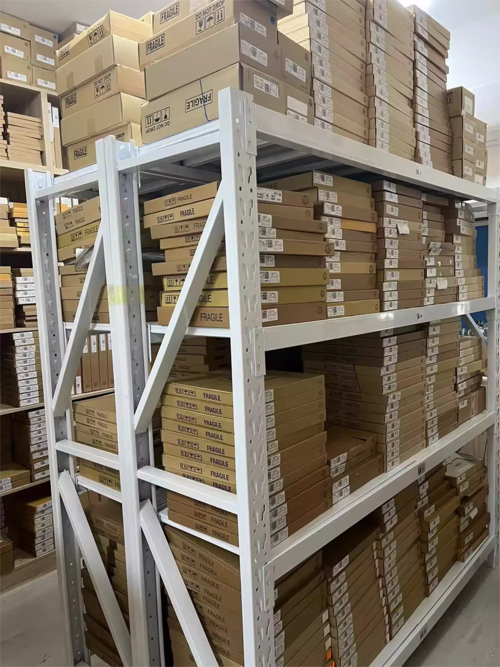 Новый оригинальный чип датчика интегральной схемы LM75AI LM75AIM