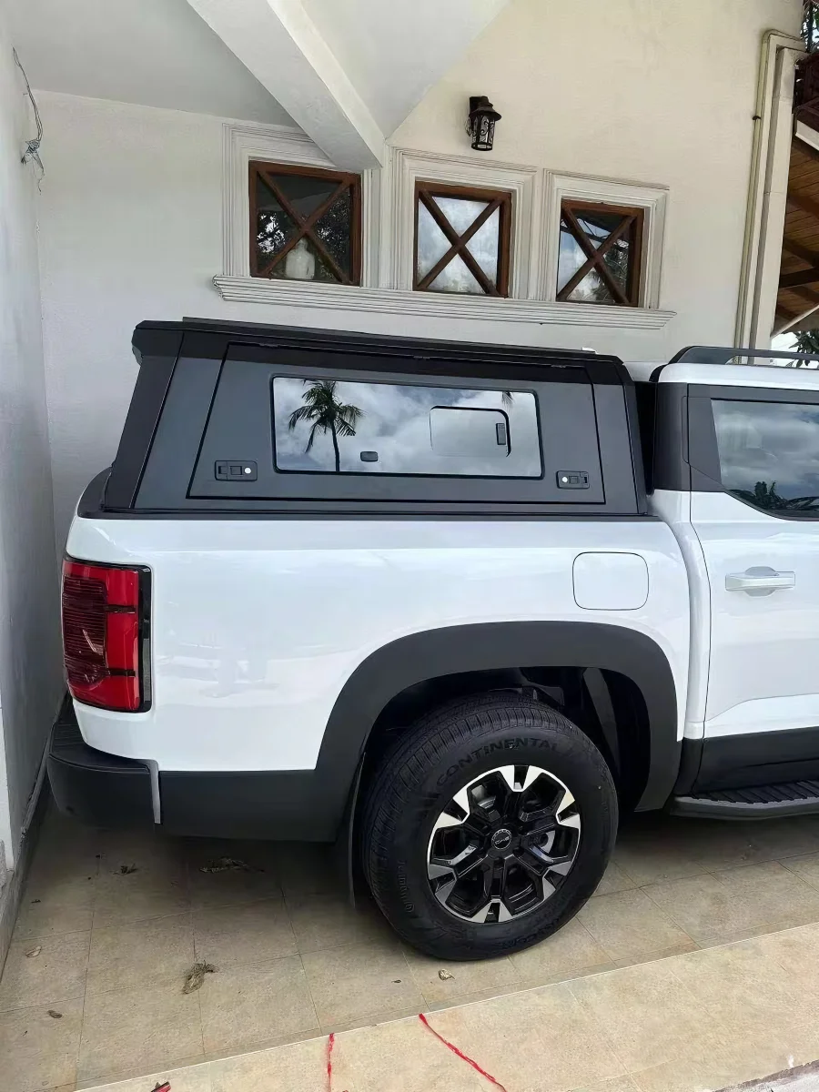 

OEM Custom Hardtop Truck Toppers - Bed Caps for FORD RANGER 2023+ - Waterproof Aluminum Alloy 4x4 Pickup Canopy